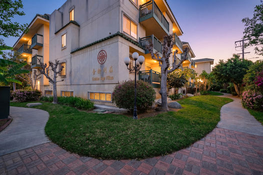 _RZ66853_twilight_3e1ff252-29bc-4b44-a50d-d94d942f5074