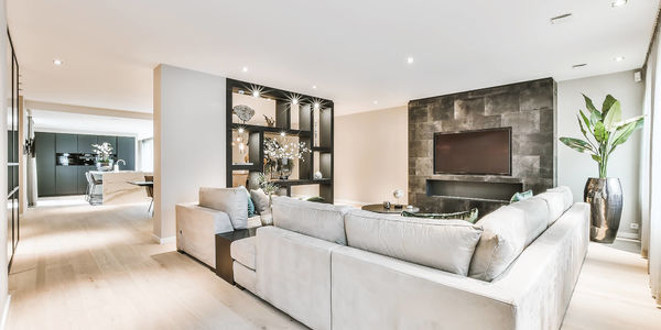 The Salt Air Siege: Choosing Between Acrylic and &hellip;