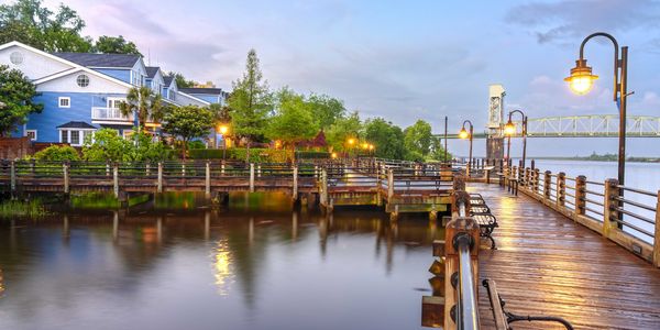 From Listing to Closing: What to Expect When &hellip;