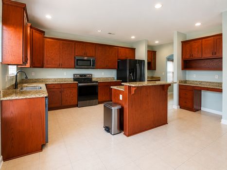 433 Colonial Kitchen 1