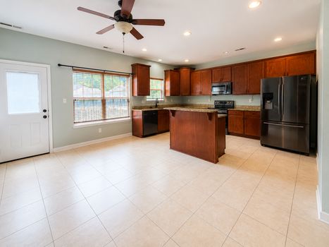 433 Colonial Kitchen 2