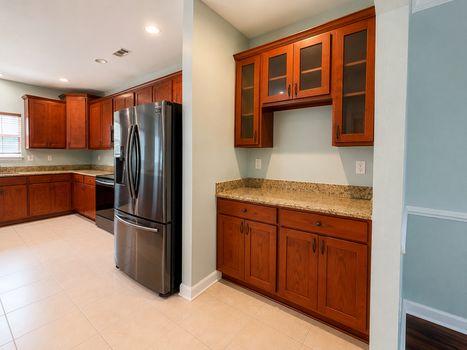 433 Colonial Kitchen 4