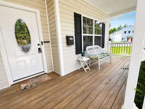 433 Colonial Porch