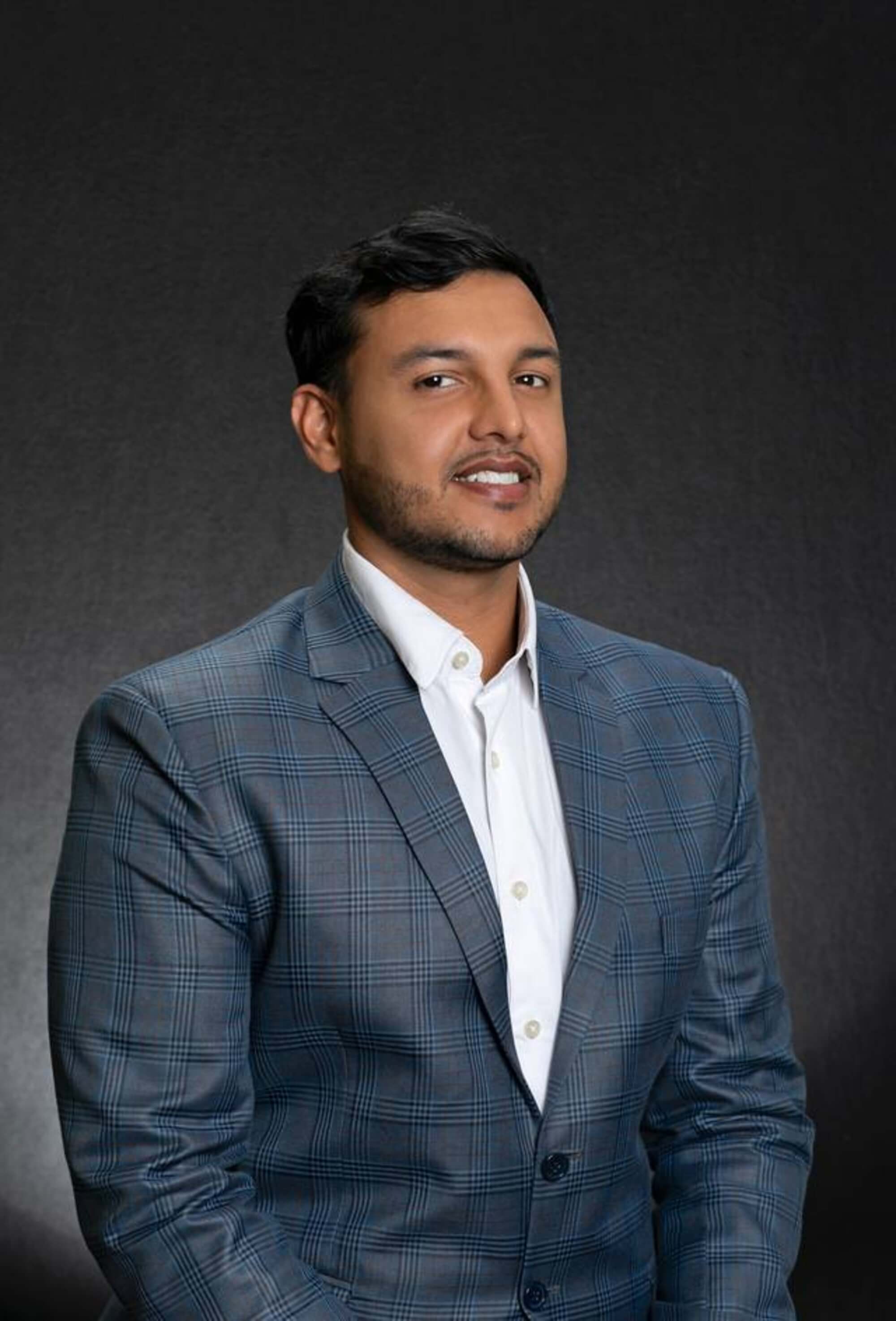 Hamaad Zeen headshot