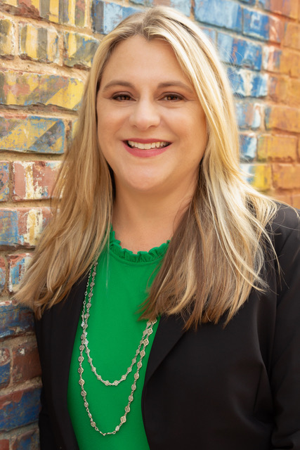 Mary Mitchell headshot web size (3)