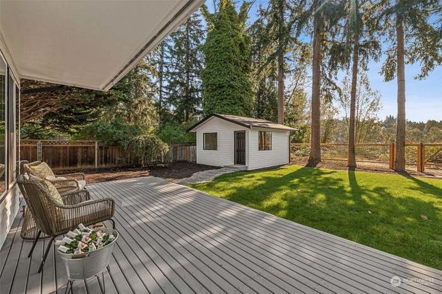 genMbmob.2300328_31_0