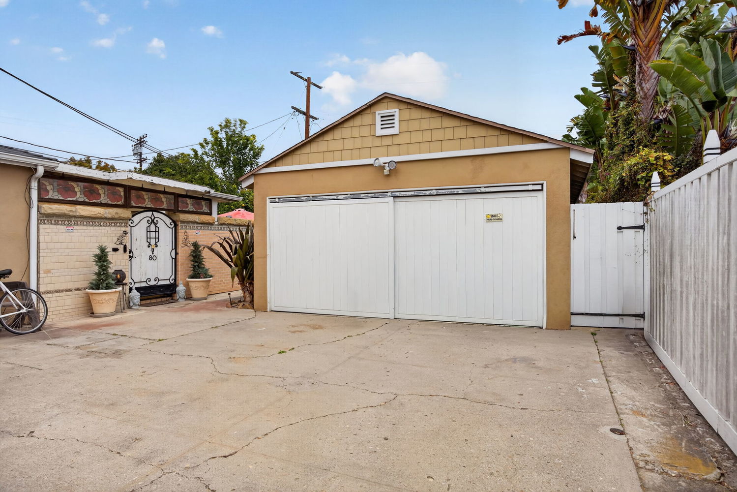 22-web-or-mls-Upmarketmedia_80-82Sea-064