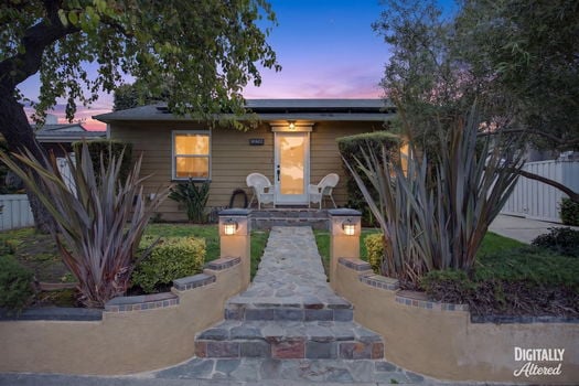 1-web-or-mls-Upmarketmedia_80-82Sea-004#twilight