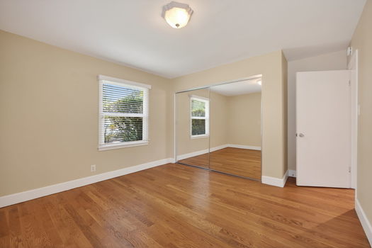 39-web-or-mls-UpmarketMedia-80SSe-048