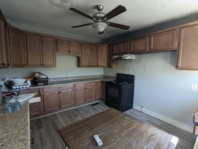 PXL_20241118_191006450