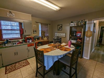 PXL_20241122_185212513