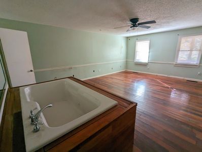 PXL_20241122_194332096-EDIT