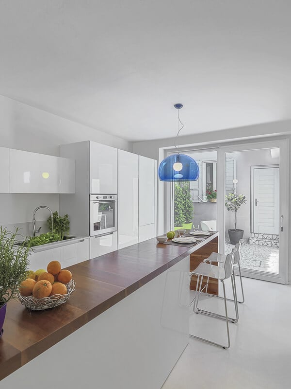 interiors-of-the-modern-kitchen-2023-11-27-05-16-23-utc (1)