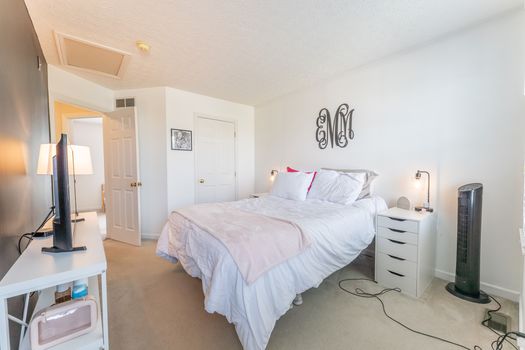 750Stonewater-2408-HDR