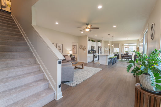 4702Victory-2118-HDR