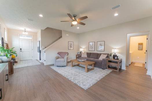 4702Victory-2124-HDR