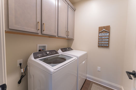 4702Victory-2196-HDR