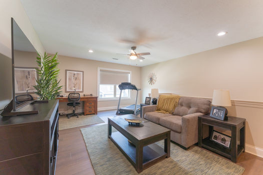 4702Victory-2217-HDR