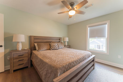 4702Victory-2229-HDR