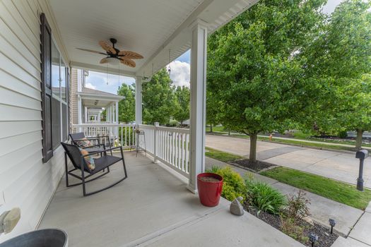 5712Streams-2114-HDR_under4mb