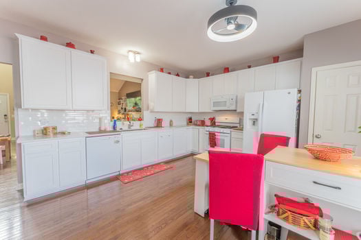 5712Streams-2147-HDR_under4mb