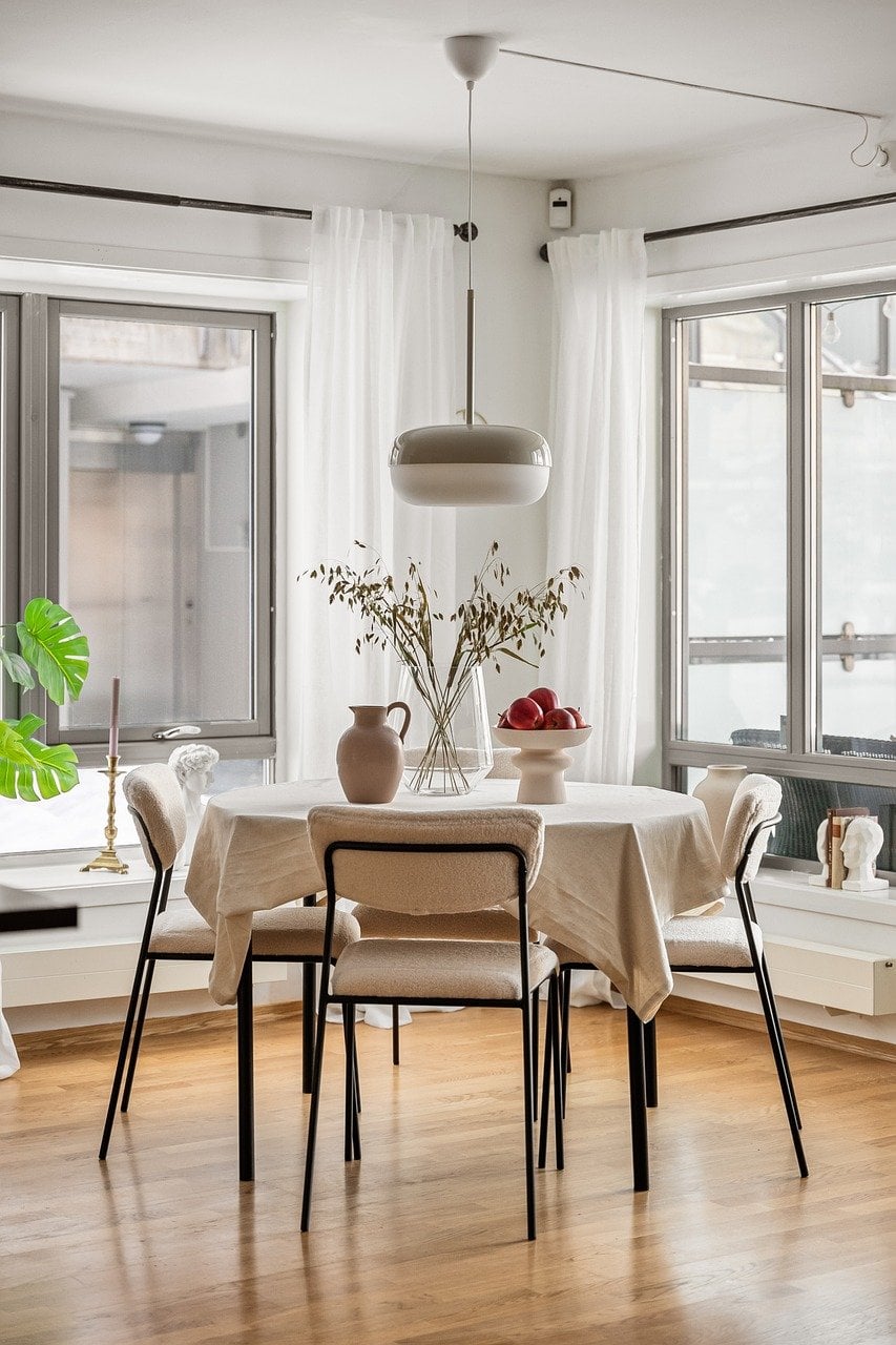 dining-room-9011268_1280