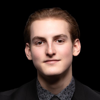 TrevorHeadshot_3