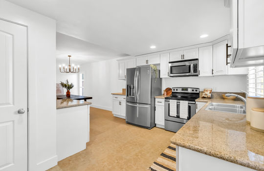 6821 Lonicera Drive-20