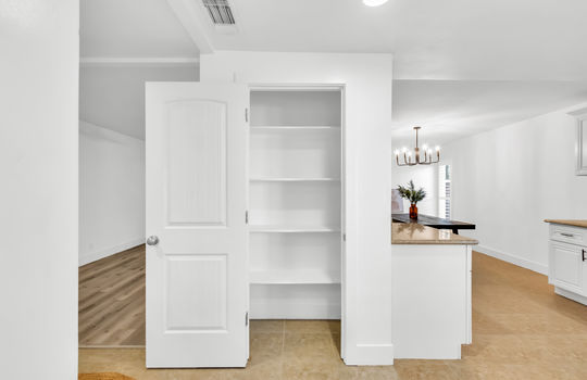 6821 Lonicera Drive-21