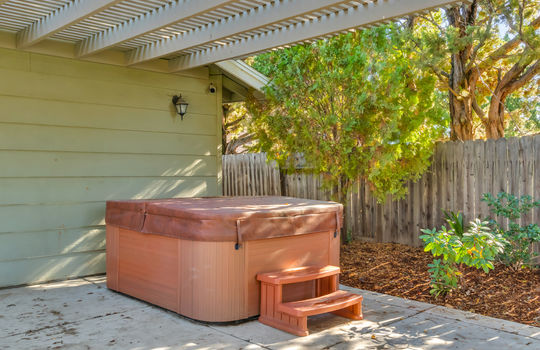 6821 Lonicera Drive-55