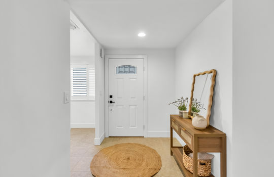 6821 Lonicera Drive-9