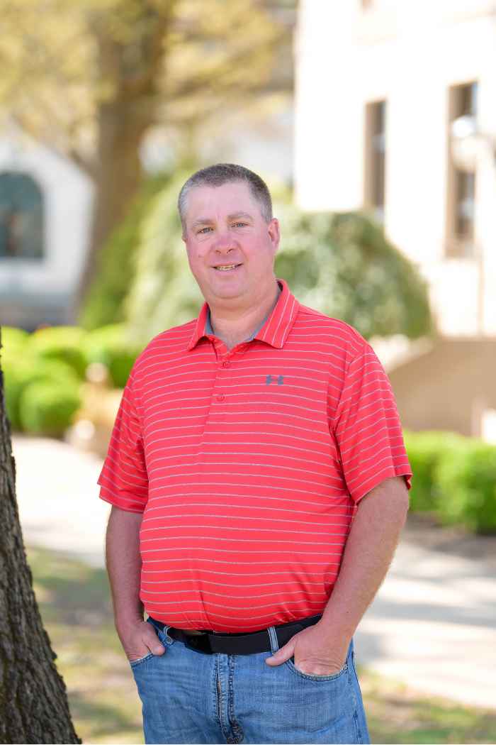 Scott Wells Headshot 1 (1)