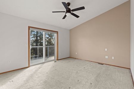 Inside-Spokane-Hutton View-14