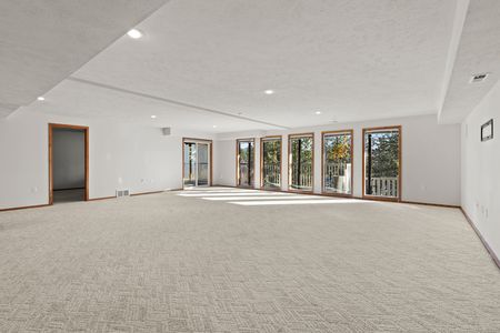 Inside-Spokane-Hutton View-24