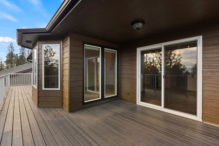 Inside-Spokane-Hutton View-29