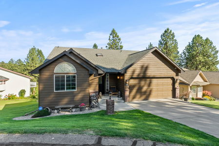 Inside-Spokane-Hutton View-4