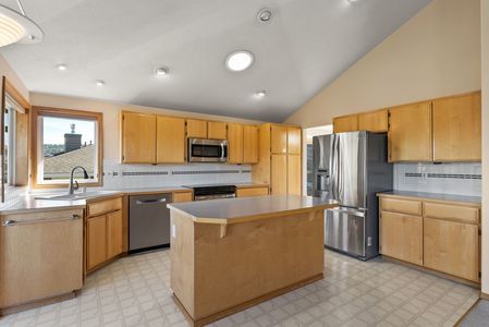 Inside-Spokane-Birkdale-12