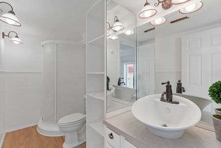 Inside-Spokane-15th-24