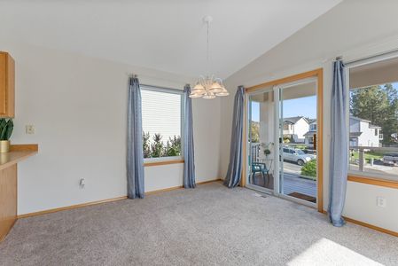 Inside-Spokane-15th-8