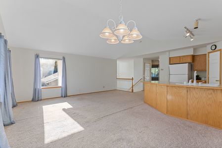 Inside-Spokane-15th-9