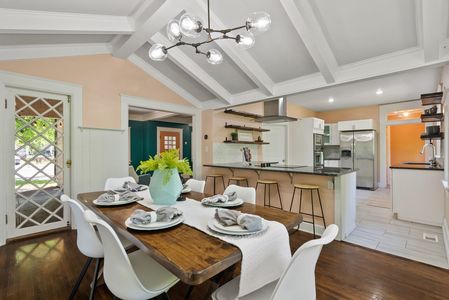 Inside-Spokane-9th-13