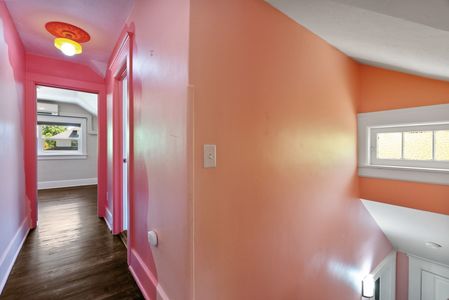 Inside-Spokane-9th-22