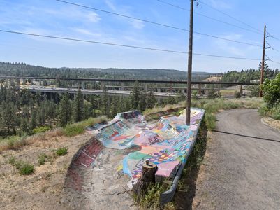 Inside-Spokane-9th-54