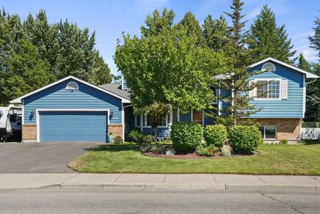 Inside-Spokane-Regal-1