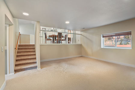 Inside-Spokane-Regal-19.5)