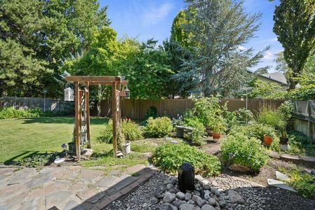 Inside-Spokane-Regal-29