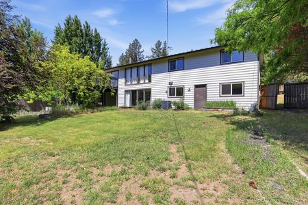 50_6422 e 17th ave