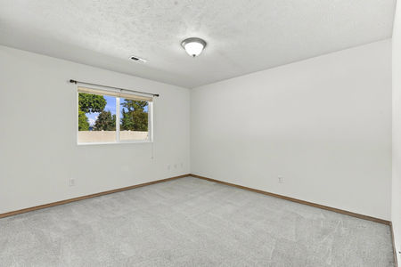18_411 e 7th ave