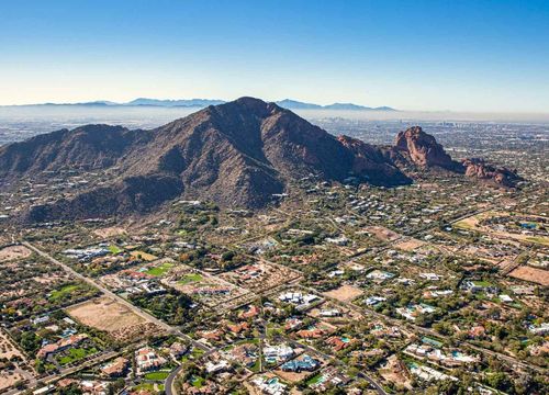 Rebecca &#8211; Paradise Valley Image