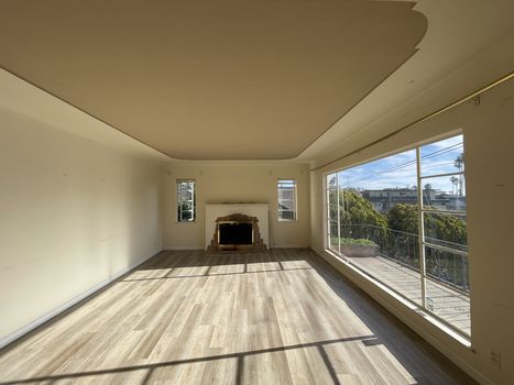 718 3rd Living Room Before